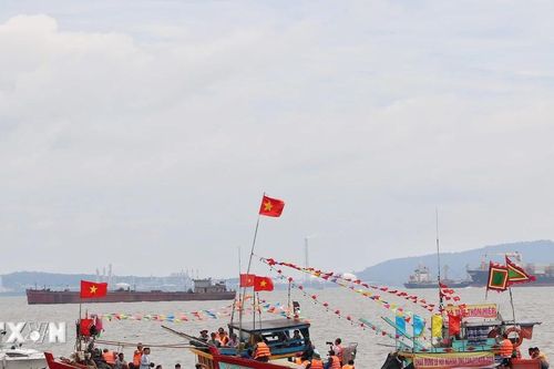 Lễ hội truyền thống vùng biển, đảo - từ di sản văn hóa đến trải nghiệm du lịch