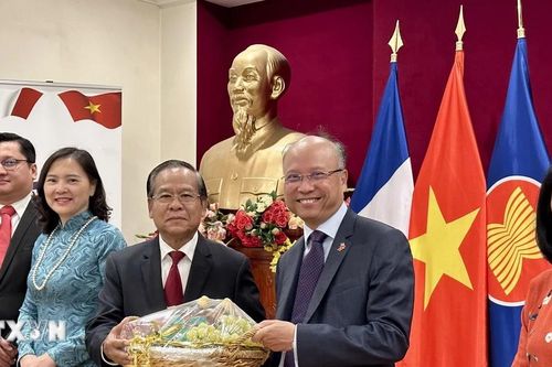 Đại sứ Lào tại Pháp đánh giá cao những thành tựu của Việt Nam