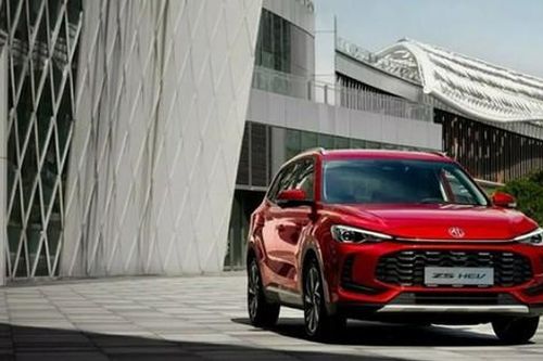 Ra mắt MG ZS 2025, thêm động cơ hybrid, giá dự kiến từ 722 triệu đồng