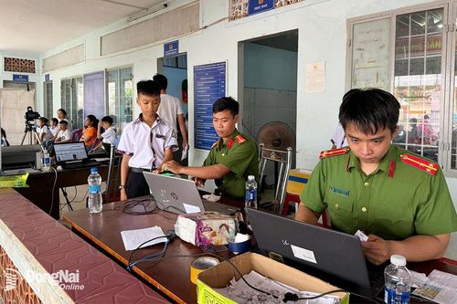 10/11 huyện, thành phố hoàn thành chỉ tiêu cấp căn cước cho trẻ dưới 6 tuổi