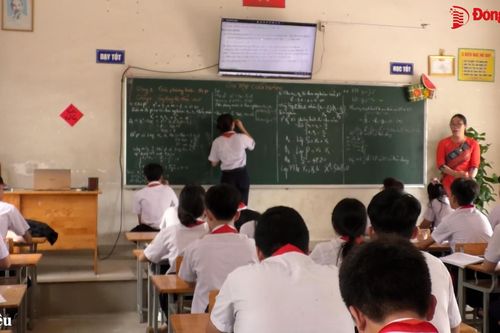 Sĩ số học sinh ở Biên Hòa vẫn cao