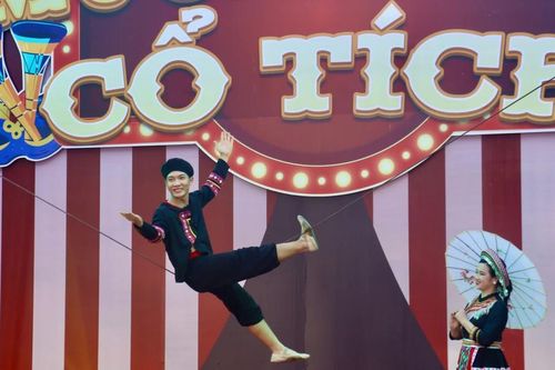 Ấn tượng chương trình biểu diễn xiếc 'Mường Hoa cổ tích'