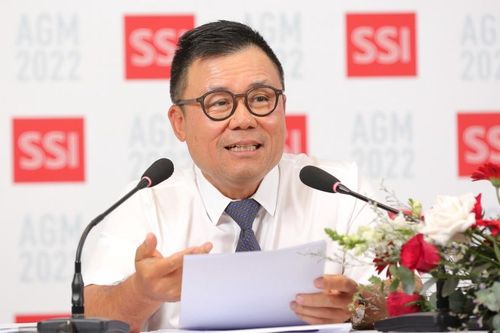 Công ty của ông Nguyễn Duy Hưng mua vào 32 triệu cổ phiếu SSI