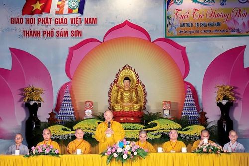 Thanh Hóa: Gần 1.000 bạn trẻ tham gia khóa tu 'Tuổi trẻ hướng Phật' tại chùa Khải Nam