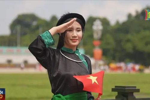Về Hà Nội đón Tết Độc lập