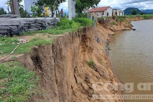 Gia Lai đầu tư 150 tỉ đồng làm kè chống sạt lở bờ sông Ba