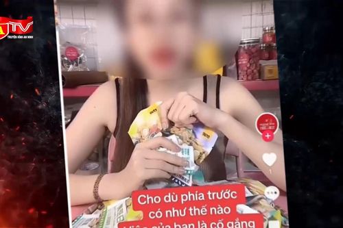 Chủ một TikTok shop bị phạt hơn 30 triệu đồng do bán thực phẩm lậu mùa Trung thu