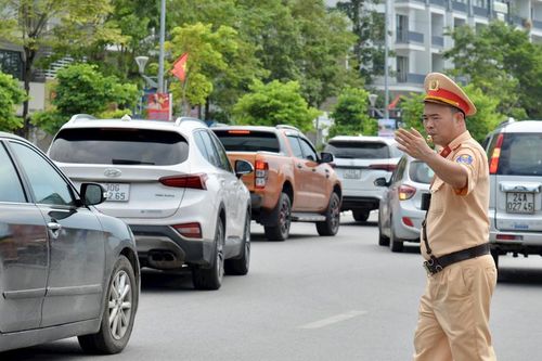 Quảng Ninh: Lực lượng CSGT ứng trực đảm bảo an toàn dịp nghỉ lễ 2/9