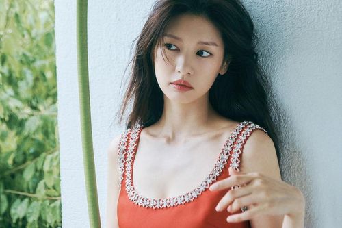 Vì sao 'Love Next Door' gây sốt?