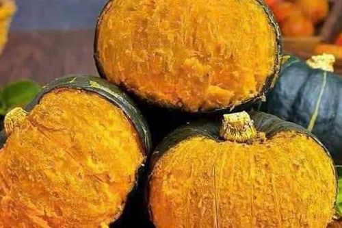Bật mí về bí ngô hạt dẻ đang gây sốt 'chợ mạng'