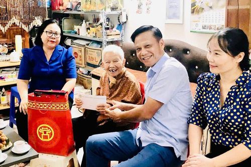 Trợ cấp trên 1.727 tỷ đồng cho 79.000 người có công và thân nhân