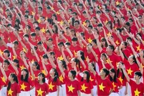 Thể hiện lòng yêu nước trên mạng xã hội