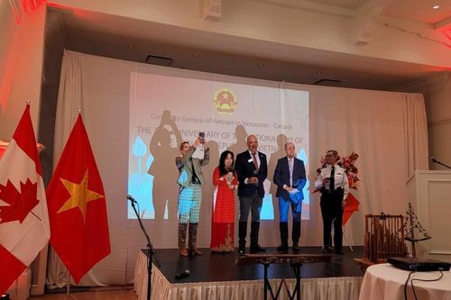 Nét văn hóa dân tộc tại Lễ kỷ niệm 79 năm Quốc khánh Việt Nam tại Vancouver, Canada