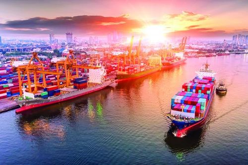 Ký kết hàng loạt hiệp định FTA đưa kinh tế Việt Nam hội nhập sâu rộng với thế giới