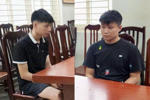 Hai nam sinh viên rủ nhau mang kiếm đi cướp