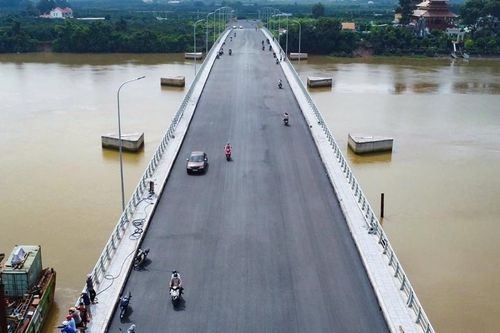 Sắp thông xe cầu 500 tỷ đồng bắc qua sông Đồng Nai, nối 2 'thủ phủ' công nghiệp