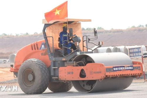 Dự án trọng điểm quốc gia tại Đồng Nai thi công xuyên lễ
