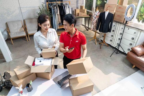 Thách thức 'ô nhiễm trắng' trong giao dịch thương mại điện tử