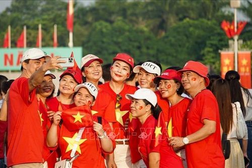 Hàng nghìn người dân có mặt tại Quảng trường Ba Đình mừng Quốc khánh 2/9