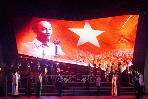 Đặc sắc chương trình nghệ thuật 'Thiêng liêng Tổ quốc'