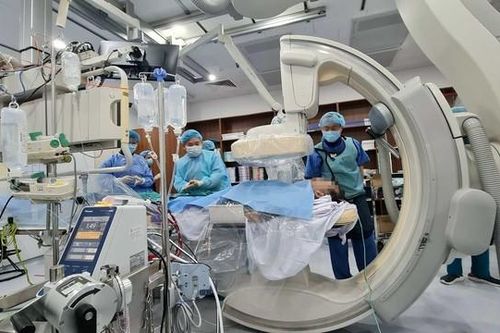 Đề xuất lộ trình danh mục 26 thiết bị y tế phải kê khai giá