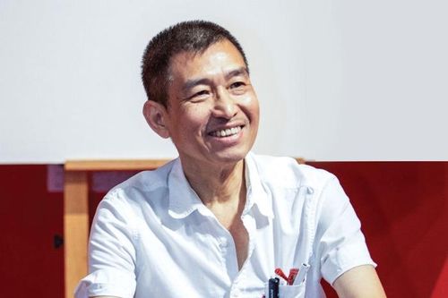 Lê Thiết Cương, sống - vẽ - viết