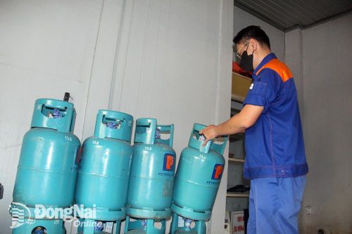 Giá gas bán lẻ tăng trong tháng thứ 2 liên tiếp