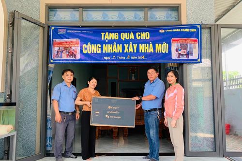 Công ty có 42 ngàn lao động thưởng 400 ngàn đồng/người dịp Lễ Quốc khánh 2-9