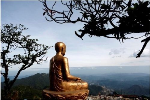 Nét tương đồng giữa Thiền học Trúc Lâm thời Trần và tư tưởng lập hiến Hồ Chí Minh