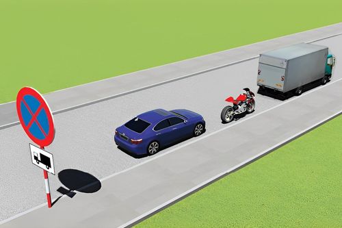 Xe nào đỗ sai quy định trong trường hợp này?