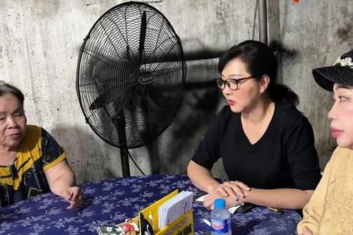 Nghệ sĩ Vũ Đức trước khi mất: Vừa nói 'anh mệt lắm', hai hàng nước mắt chảy ra