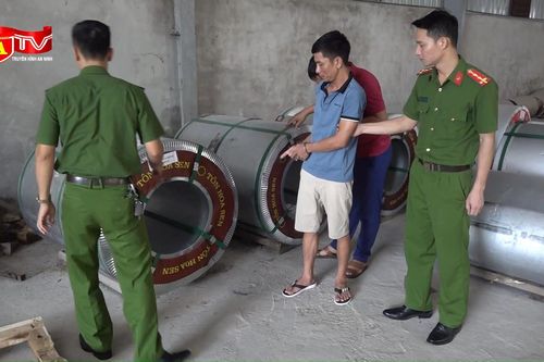 Chân dung kẻ lừa đảo qua mạng có tới 02 lệnh truy nã