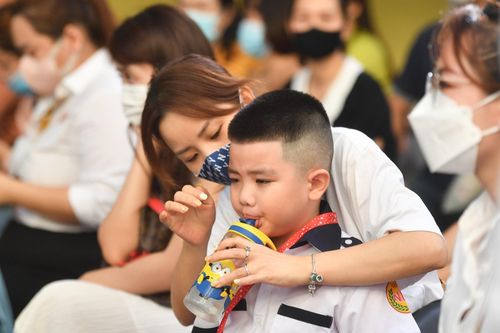 Điều cha mẹ cần làm trước ngày đầu tiên đi học của con
