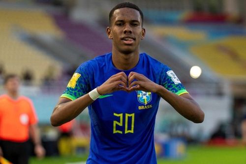 Thần đồng Chelsea sẽ giải cứu tuyển Brazil?