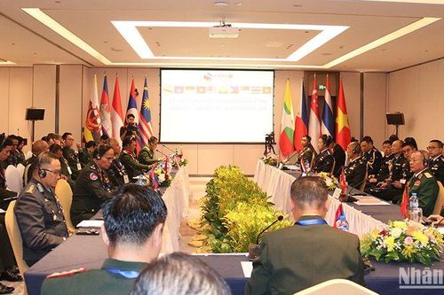 ASEAN tăng cường hợp tác tình báo quân sự vì hòa bình, an ninh trong khu vực
