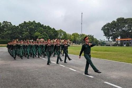 Luyện giỏi, rèn nghiêm, mừng ngày hội lớn
