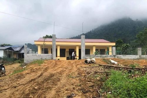 Giải 'bài toán' học sinh không còn hưởng chính sách khu vực III tại Yên Bái