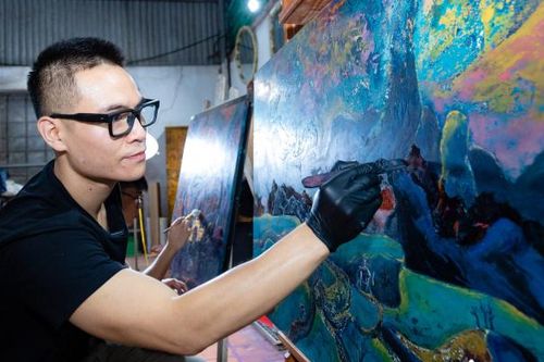 Chu Nhật Quang - Người bảo tồn tranh sơn mài truyền thống