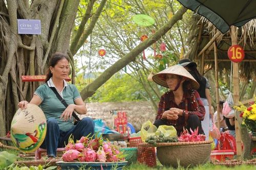 Hải Dương phục dựng Chợ quê hội thu Kiếp Bạc