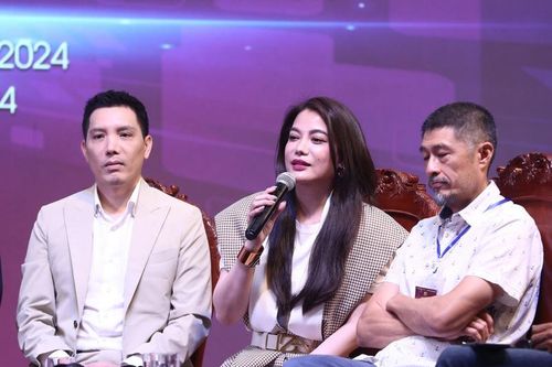 Tìm kiếm sự phát triển bền vững cho du lịch, điện ảnh và thể thao Việt Nam