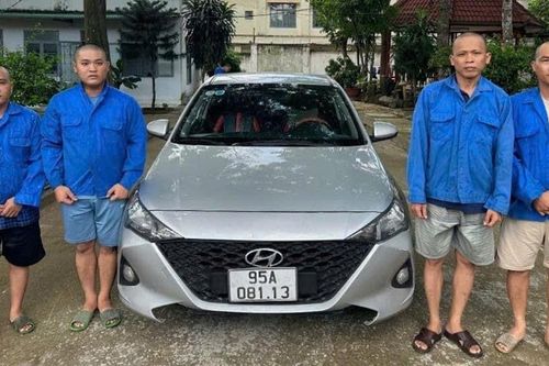 Kẻ gian đột nhập vào nhà lấy trộm xe ô tô