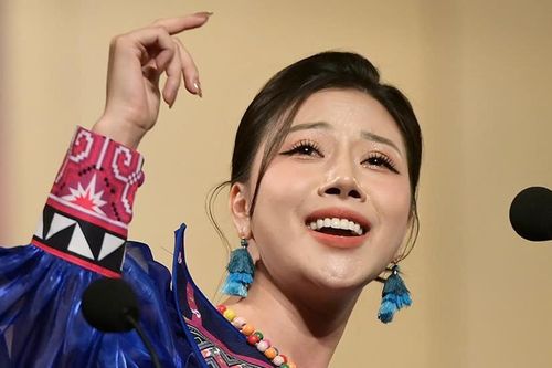 Giọng trong trẻo, cao vút của Soprano Bảo Yến tại 'Điều còn mãi'