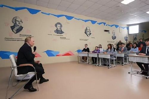 Tổng thống Putin hiếm hoi tiết lộ chuyện gia đình