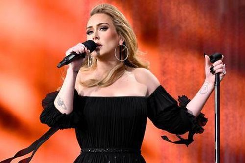 Chuỗi concert của Adele tại Đức: Xô đổ kỷ lục của Taylor Swift, được trả bao nhiêu tiền?