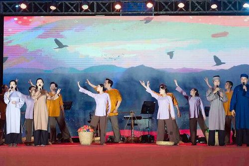 Biểu diễn nghệ thuật chào mừng Ngày Âm nhạc Việt Nam 3/9