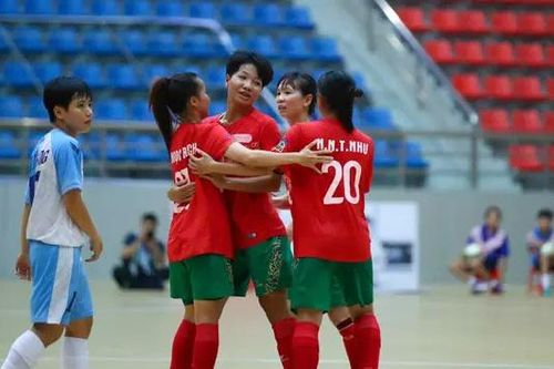 Dưới cơ, TP.HCM vẫn hòa Thái Sơn Nam TP.HCM 2-2