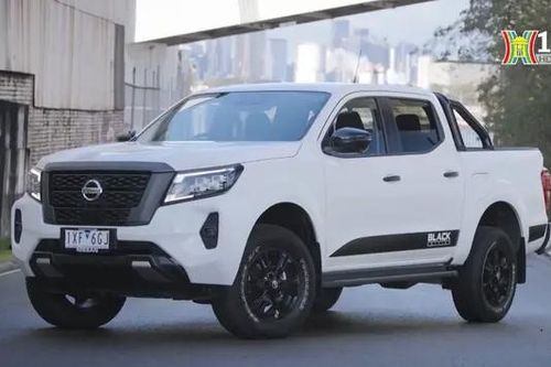 Nissan Navara có thêm phiên bản Black Edition