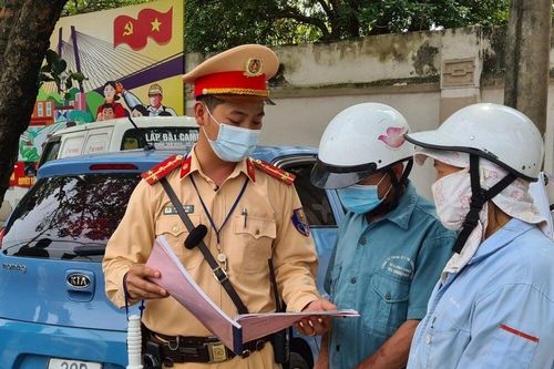 Cảnh sát giao thông có được xử phạt mà không lập biên bản?