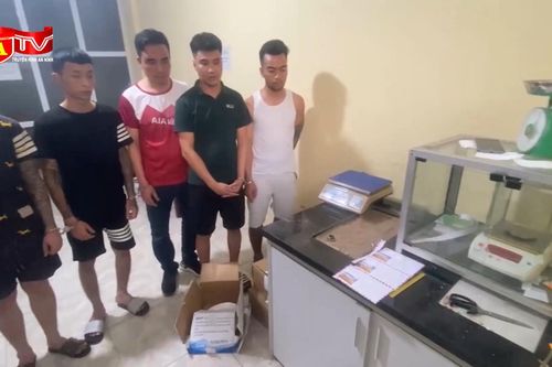 Thuê cả căn nhà để tổ chức 'tiệc' ma túy