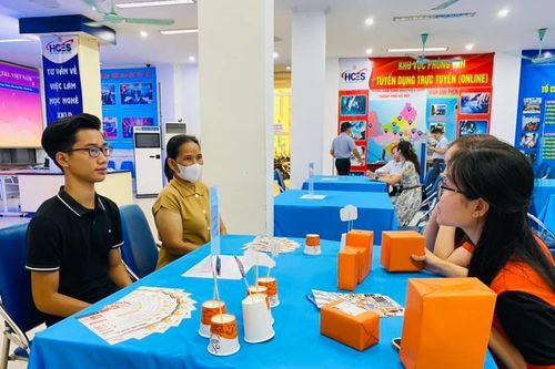 Hà Nội giải quyết việc làm cho hơn 18,3 nghìn lao động